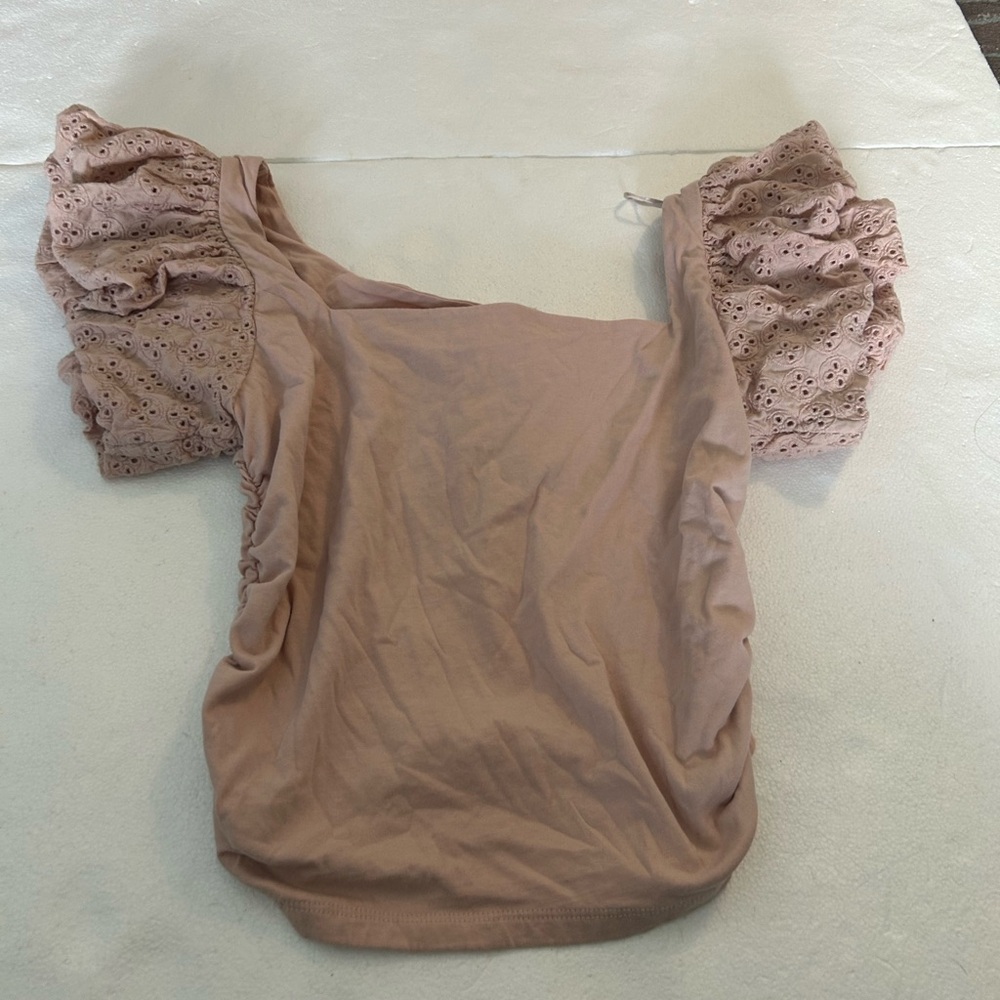 Express square neck eyelet puff sleeve tie back crop top peach light pink - Picture 11 of 12